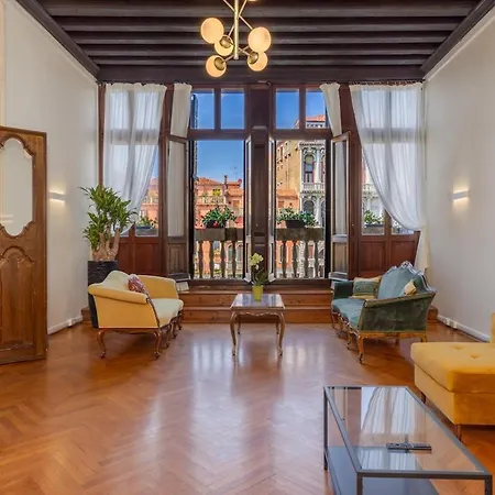 Apartment View Of Grand Canal Luxury - Station 5 Minutes Venice
