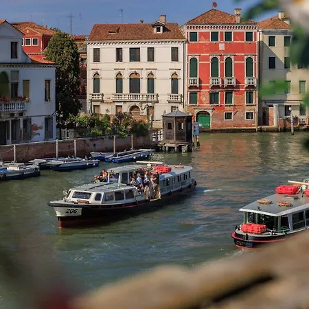 View Of Grand Canal Luxury - Station 5 Minutes Venice